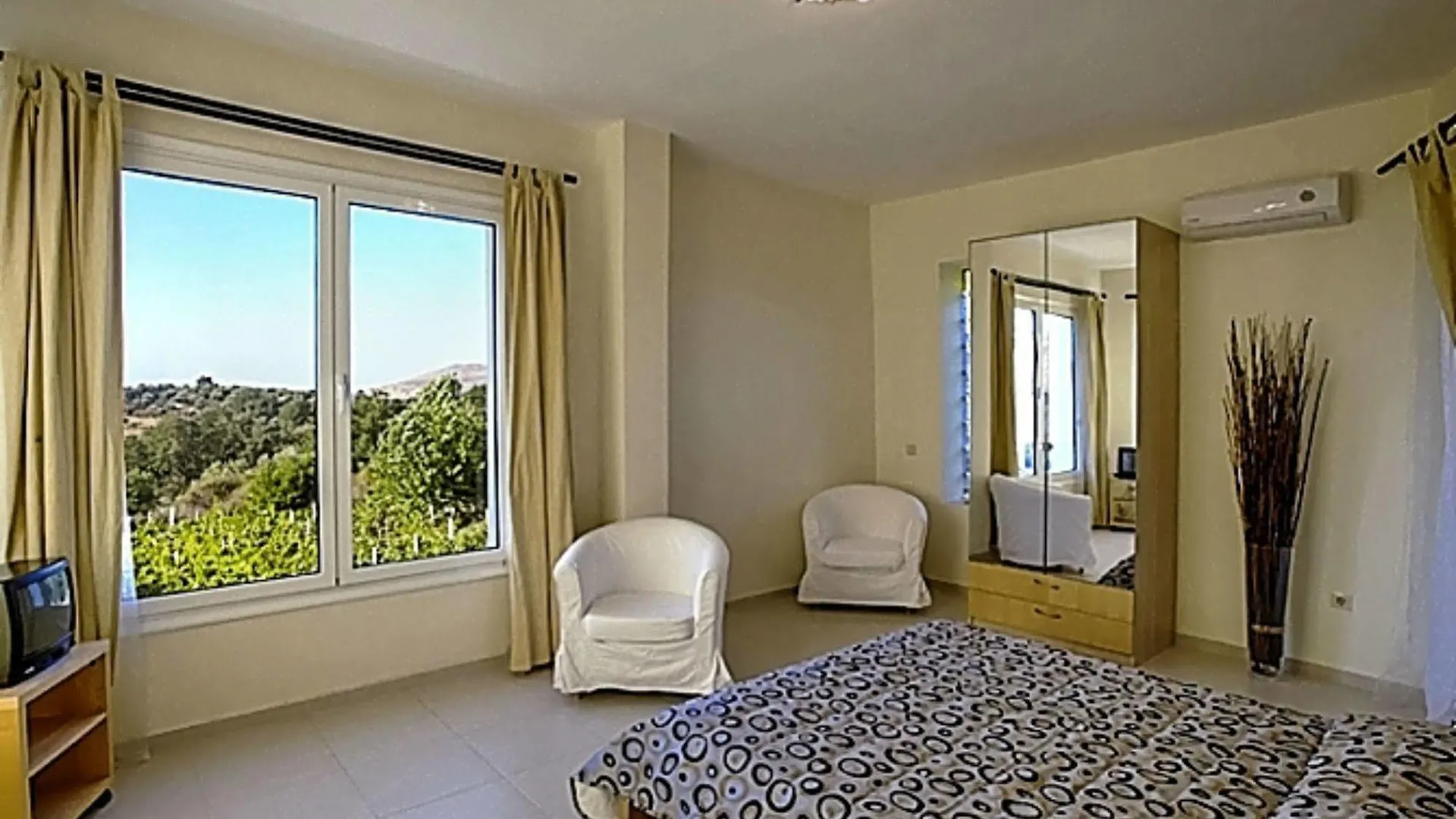 Discrete Villa Episkopi Koufi